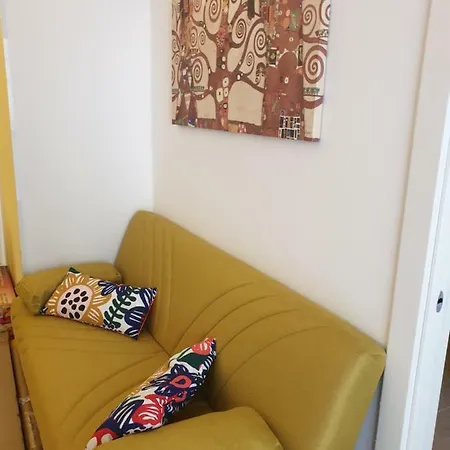 Francy House 2 Apartment