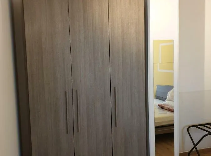 Francy House 2 아파트 *